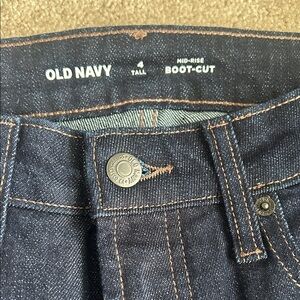 Old Navy Women’sDark Indigo Mid-Rise Bootcut Jeans size 4 Tall